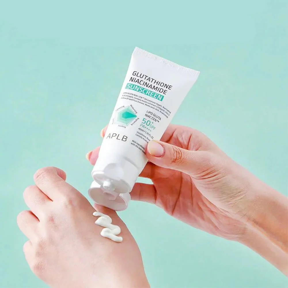 APLB Glutathione Niacinamide Sunscreen - Image 2