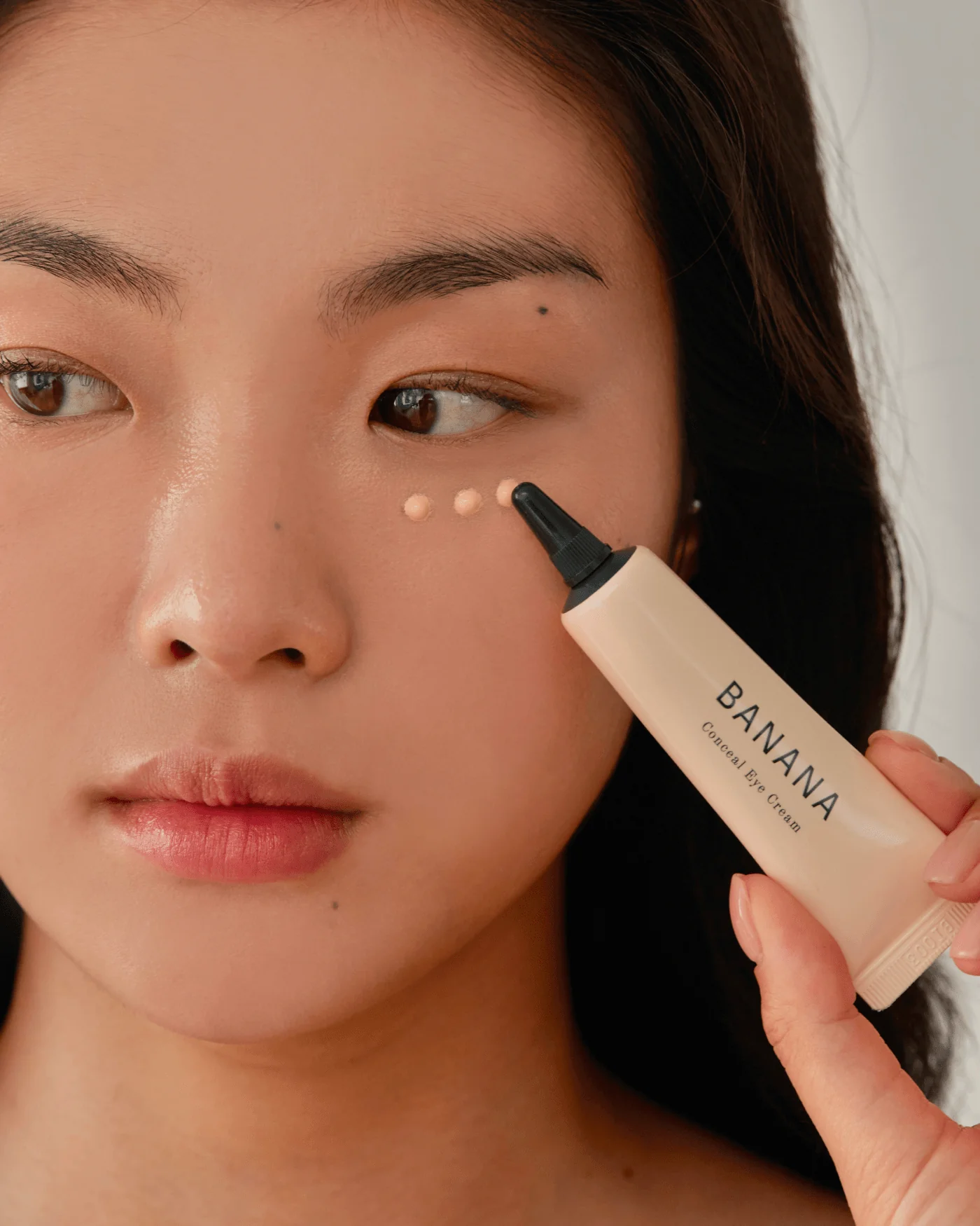 shaishaishai - BANANA Conceal Eye Cream - Image 3